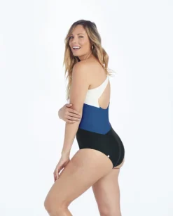 The Long Torso Sidestroke - Atlantic & Sea Urchin & White Sand 5 The Long Torso Sidestroke - Atlantic & Sea Urchin & White Sand -Summer Salt Swim Store 2 ModelBack 6c83019c b69f 4cbd af6c 39731b1e45f6