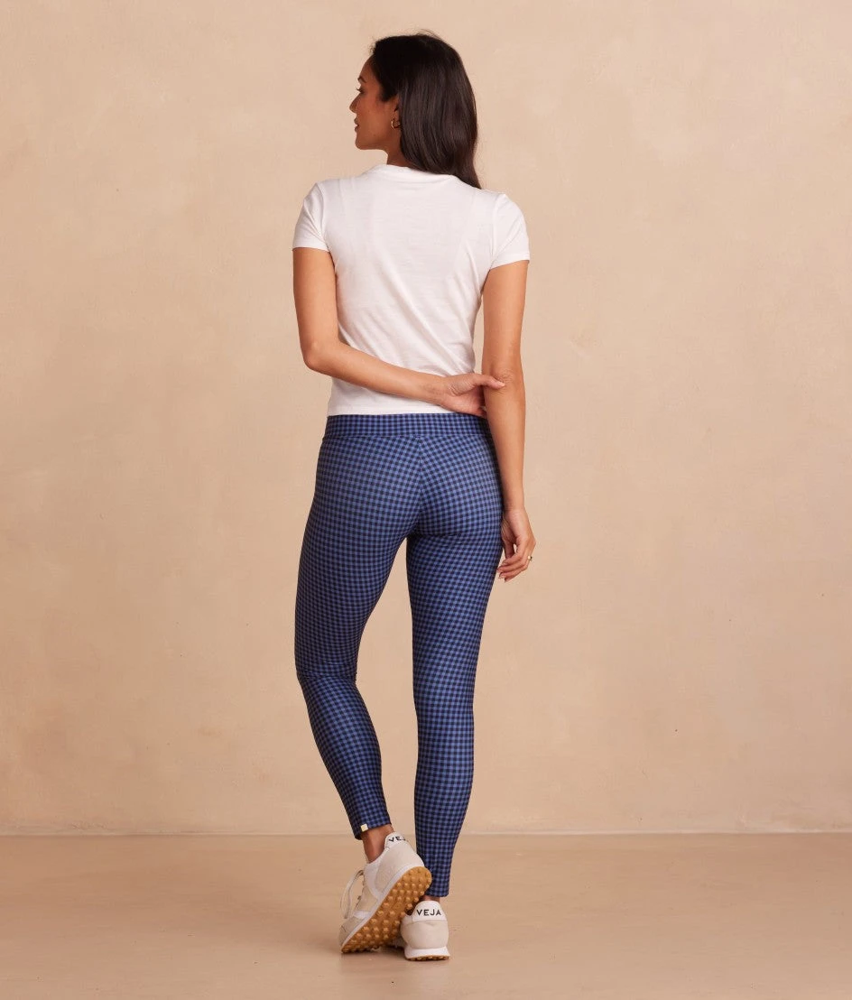 The Colorblocked High Rise 7/8 Legging - Gingham In Blue Mountain & Toffee 3 The Colorblocked High Rise 7/8 Legging - Gingham In Blue Mountain & Toffee - Image 3
