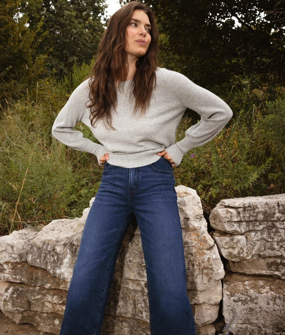 The Coziest Cashmere Blend Bishop-Sleeve Sweater - Wolf 3 The Coziest Cashmere Blend Bishop-Sleeve Sweater - Wolf - Image 3