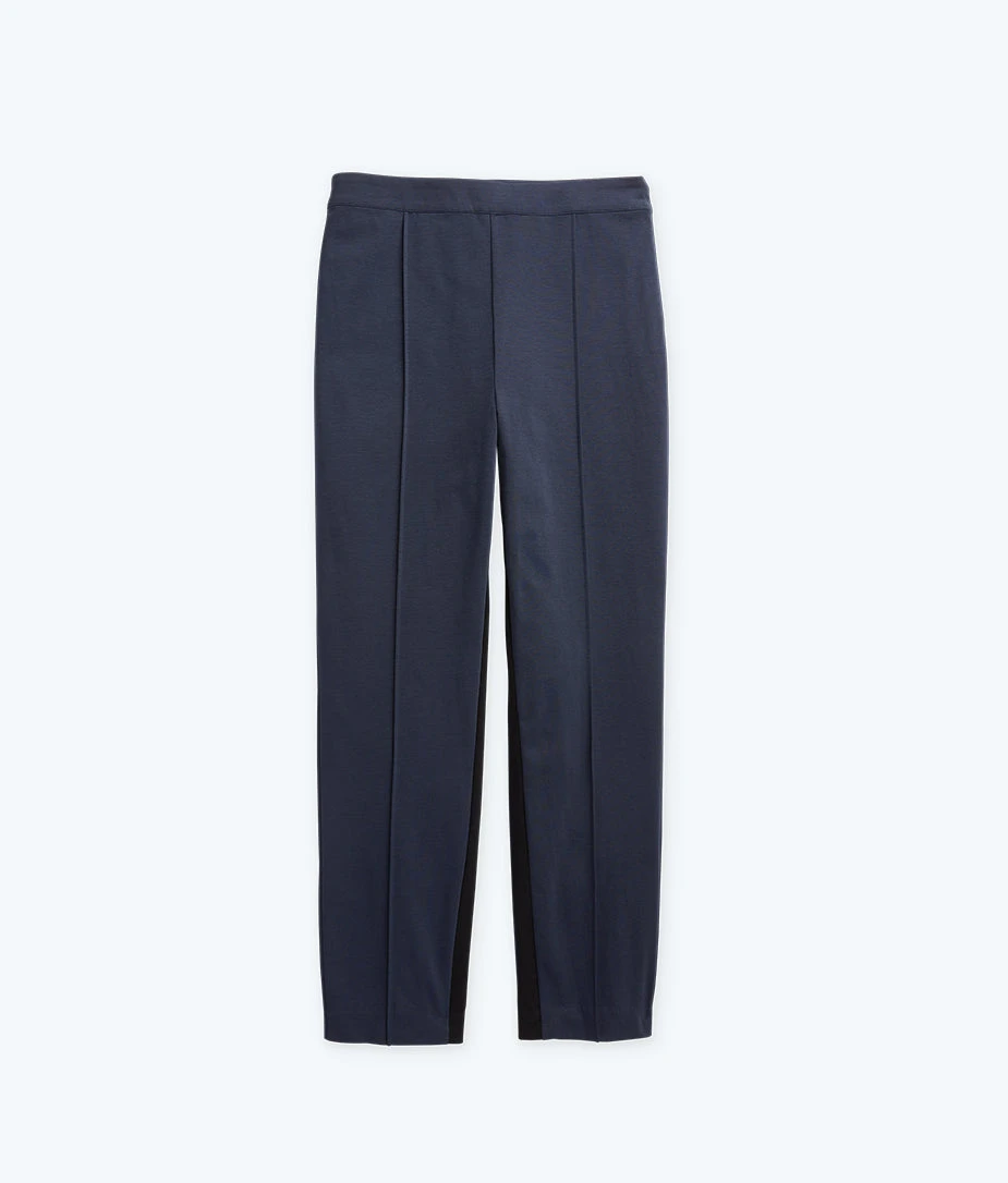 The Everyday Seamed Legging Pant - Midnight 1 The Everyday Seamed Legging Pant - Midnight