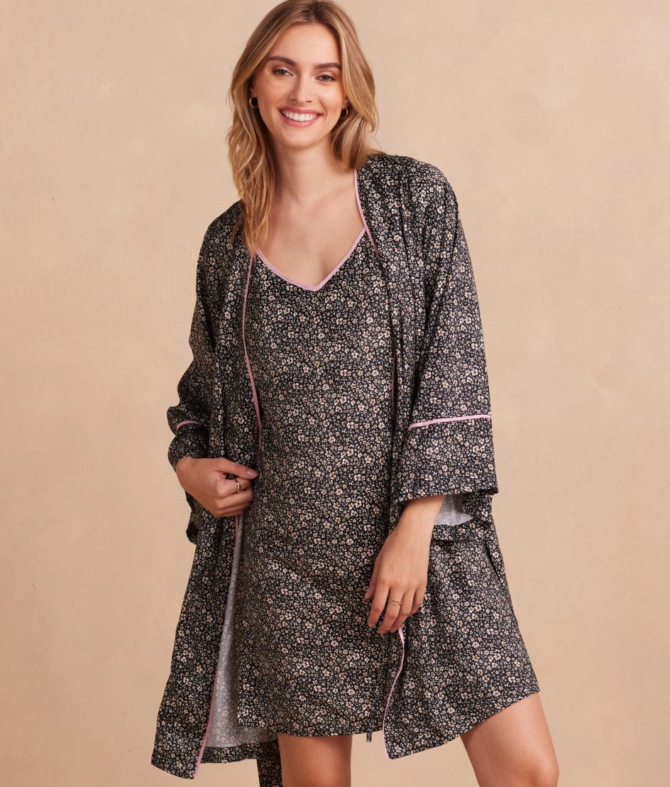 The Cloud 9 Silky Robe - In Bloom In Sea Urchin & Pink Sky 5 The Cloud 9 Silky Robe - In Bloom In Sea Urchin & Pink Sky - Image 5