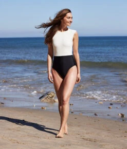 The Surf - Sea Urchin & White Sand -Summer Salt Swim Store LongTorsoTheSurf SeaUrchin WhiteSand 3Lifestyle fbb0097d 2755 48f9 b22d 00aaa471aed1