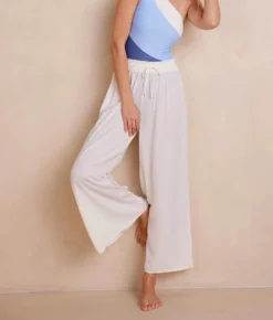 The Palazzo Pant With Ties - White Sand 13 The Palazzo Pant With Ties - White Sand -Summer Salt Swim Store PalazzoPantwithTies WhiteSand Front Crop